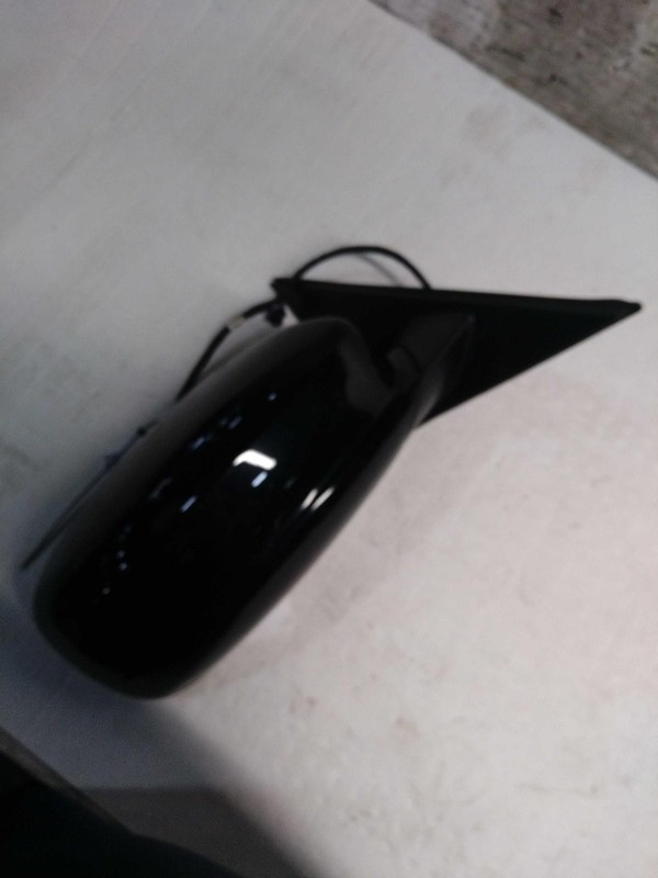 2018 Chrysler 300 Right Door Mirror Assembly Black 158569 Used 35K Miles