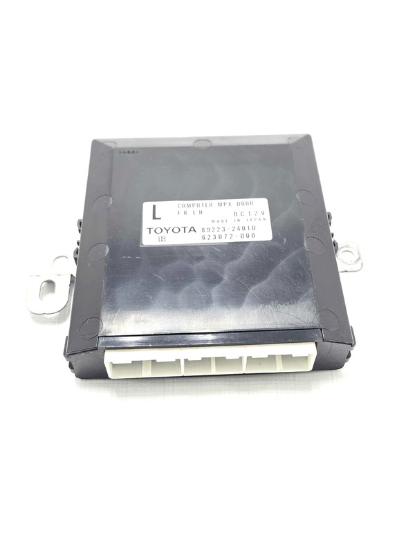2004 Lexus SC430 LH Driver Door Multiplex Control Module P/N 8922324010
