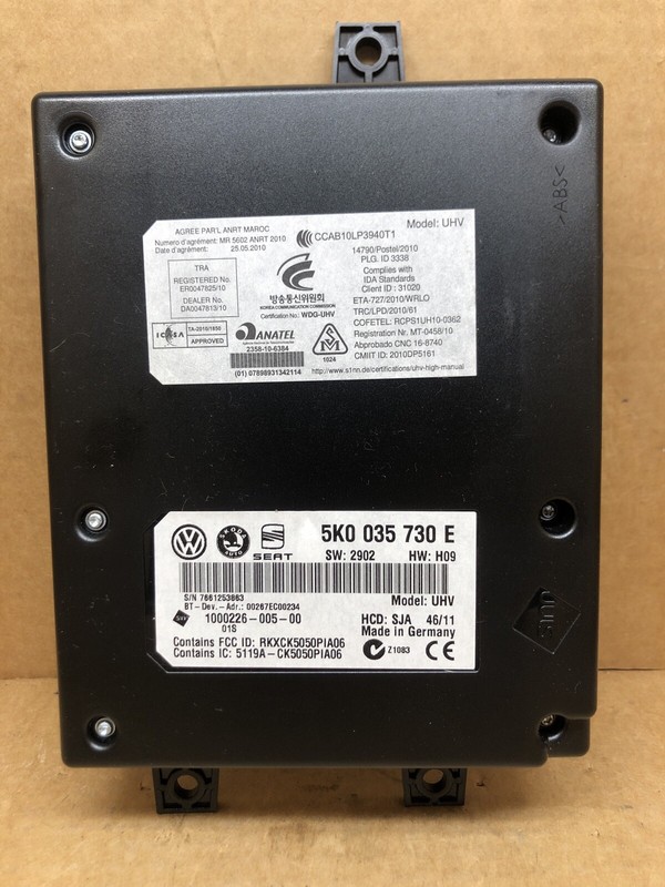 VW Jetta Golf GTI Passat Bluetooth Interface Control Module 5K0 035 730 E OEM