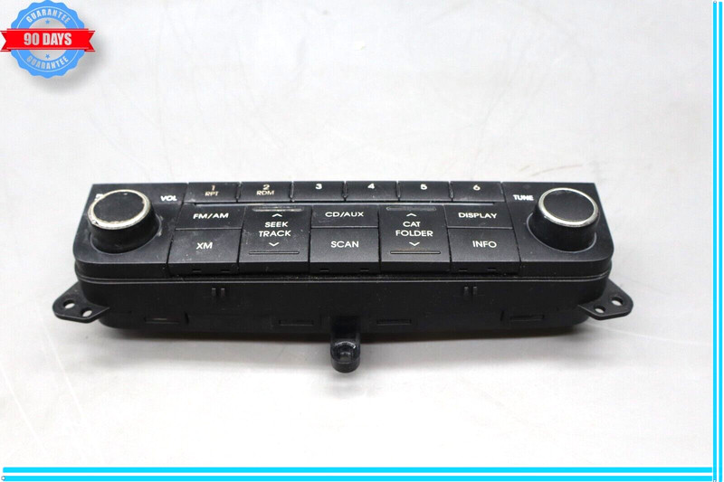 09-14 Hyundai Genesis Radio Control & CD Panel 96110-3M100 Oem