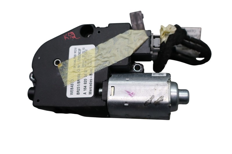 06-13 Mercedes X164 R350 GL450 Panoramic Sunroof Sun Roof Motor 1648201442Oem
