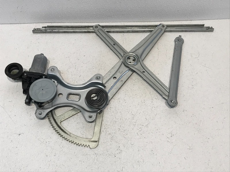 06-08 LEXUS XU30 RX400h FRONT RIGHT DOOR WINDOW REGULATOR W MOTOR OEM
