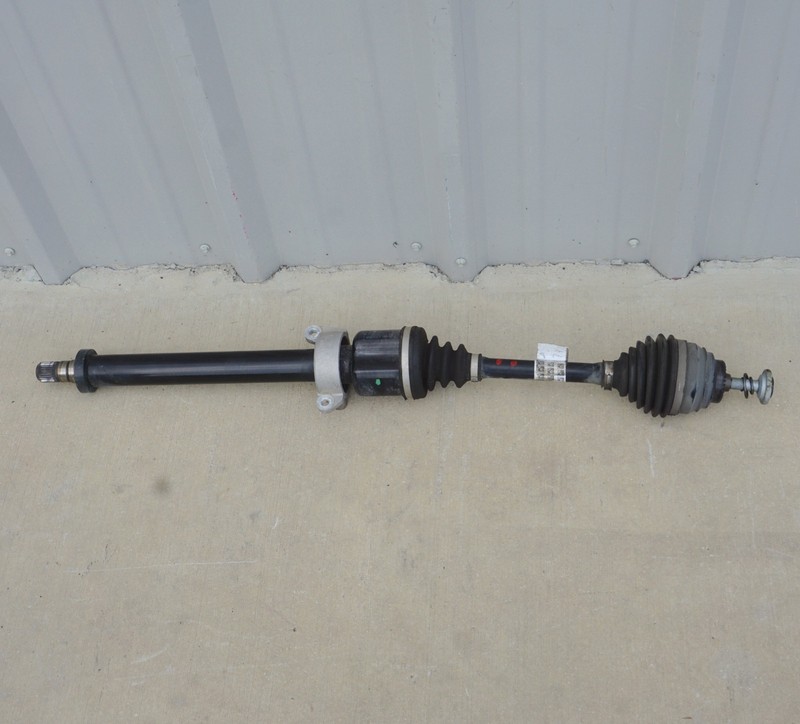2018 - 2019 BMW X2 2.0L Right Front CV AXLE Shaft OEM