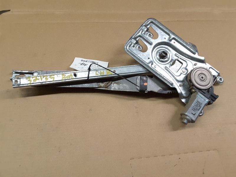 01 02 03 04 INTREPID L. RE WINDOW REGULATOR 94192