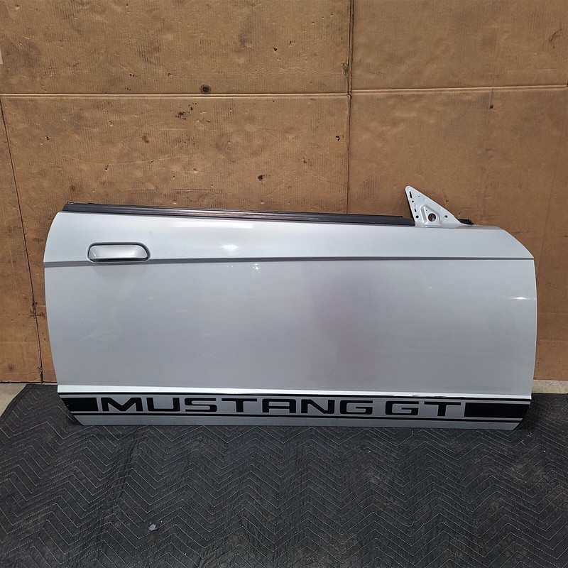 99-04 Mustang Gt Passenger Door With Glass Window Regulator Rh Aa7324