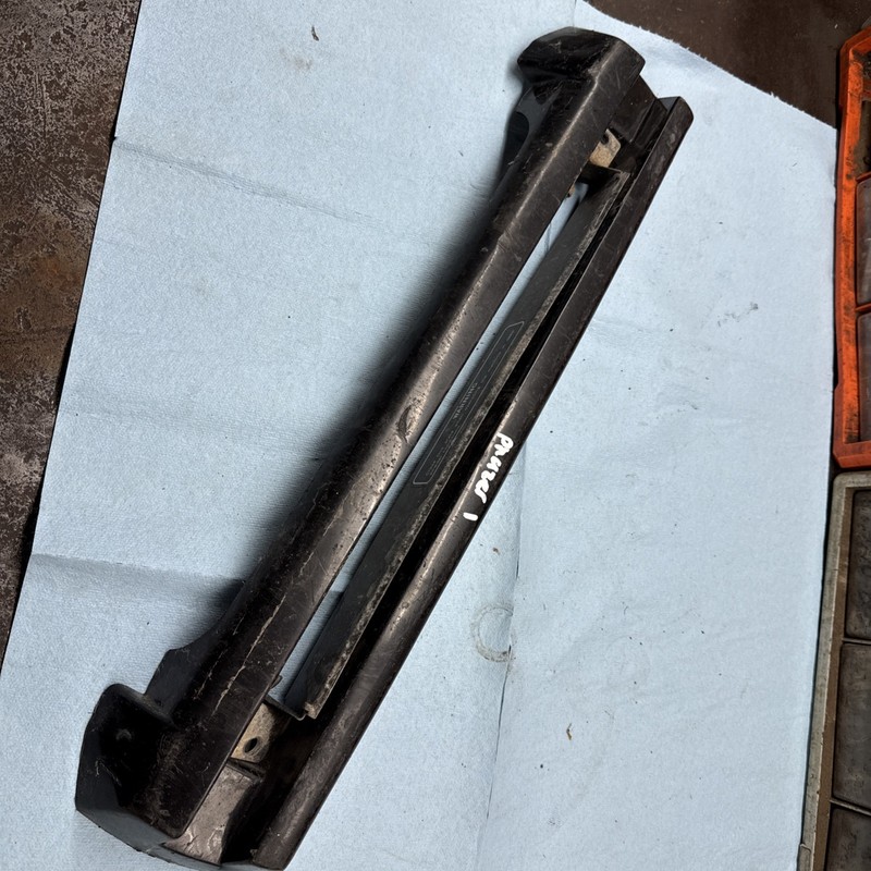 1984 - 1989 YAMAHA PHAZERPz480 Front Body Nose Cone And Metal Vent Good