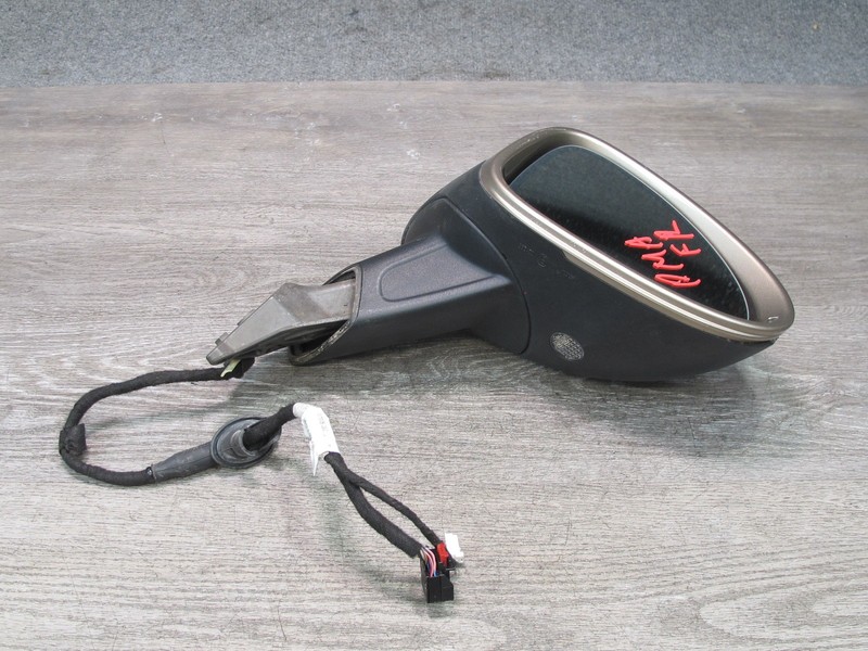 2015-2018 PORSCHE MACAN RIGHT EXTERIOR SIDE VIEW MIRROR W BLIND SPOT 95B971469AK