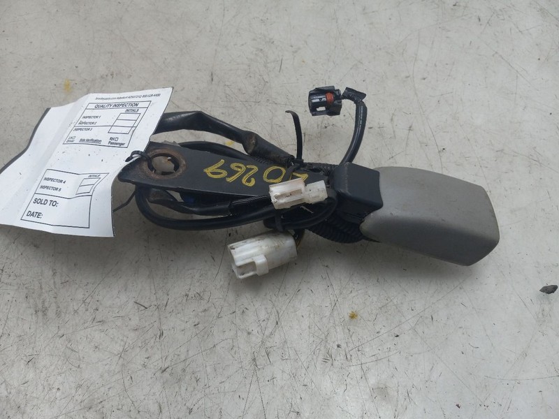 09 10 11 12 13 TOYOTA COROLLA FRONT DRIVER LEFT SEAT BELT TAN