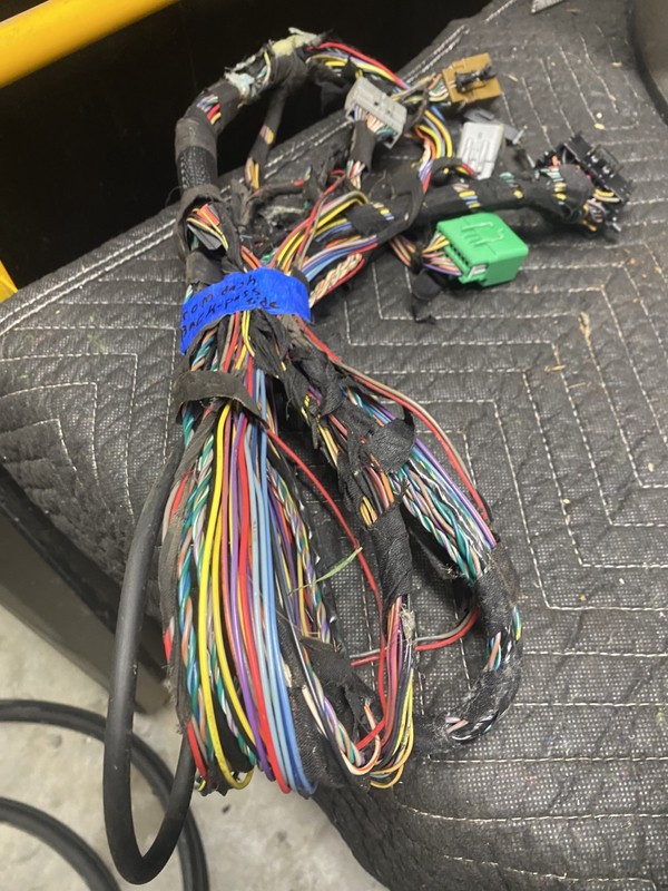 2012 CHRYSLER TOWN AND COUNTRY RIGHT SIDE INTERIOR HARNESS
