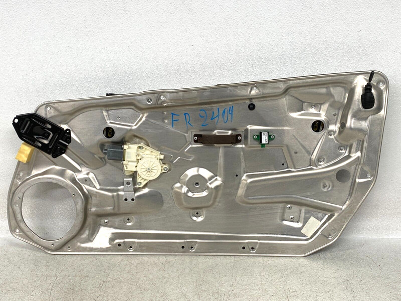 ⭐12-15 MERCEDES C250 COUPE FRONT RIGHT DOOR WINDOW REGULATOR MOTOR OEM LOT2404