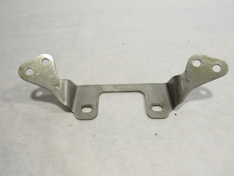 18-21 Mercedes C63 S W205 2020 Exhaust Support Mount Bracket ;:O