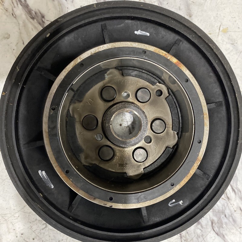 2003 POLARIS INDY SPORT TOURING 550 SNOWMOBILE ENGINE Magneto Flywheel