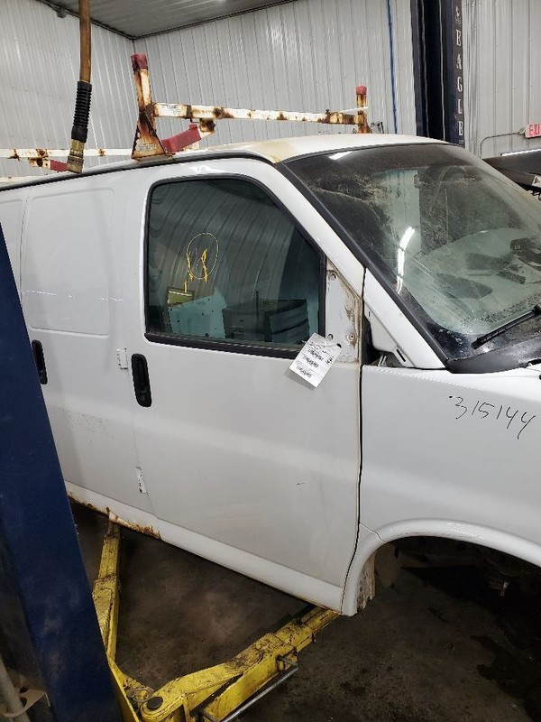 Passenger Right Front Door Manual Fits 03-15 EXPRESS 2500 VAN 309044
