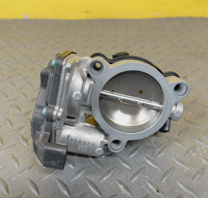 2023-2026 BMW 228i X1 X2 F74 U11 Engine Throttle Body Valve Control Module OEM