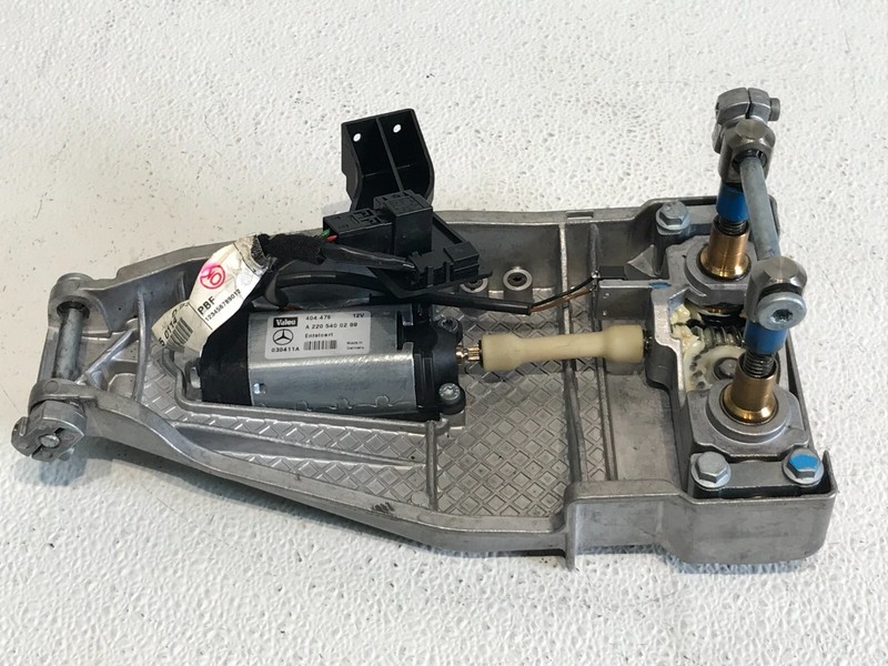 03-06 MERCEDES S430 4MATIC W220 LEFT POWER STEERING COLUMN ADJUST MOTOR OEM