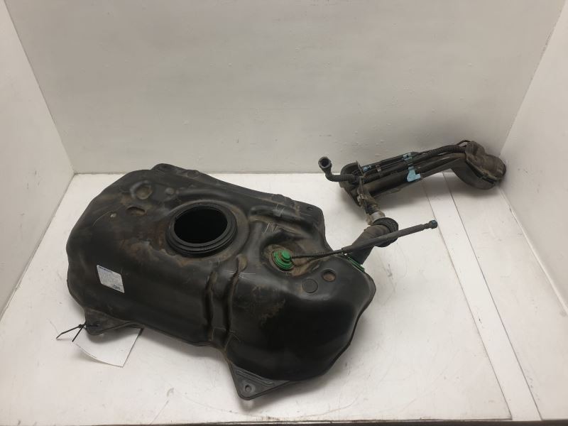 12-19 TOYOTA PRIUS C TWO 1.5L 4CYL 9.5 GALLON GAS FUEL TANK ASSEMBLY
