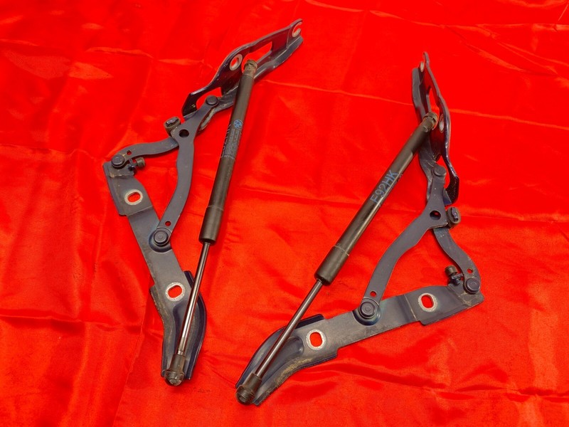 BMW E90 E92 E93 3 Series M3 Rear Trunk Lid Hinge Mount Shock Support Set! OEM✅