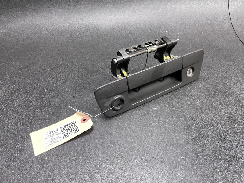Rear Tailgate Release Handle w/ Lock Cylinder 2018 Dodge RAM 1500 2013 - 2022