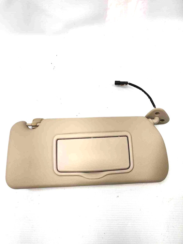 2005 Cadillac CTS RH Pssenger Side Sun Visor Alumination 88952122