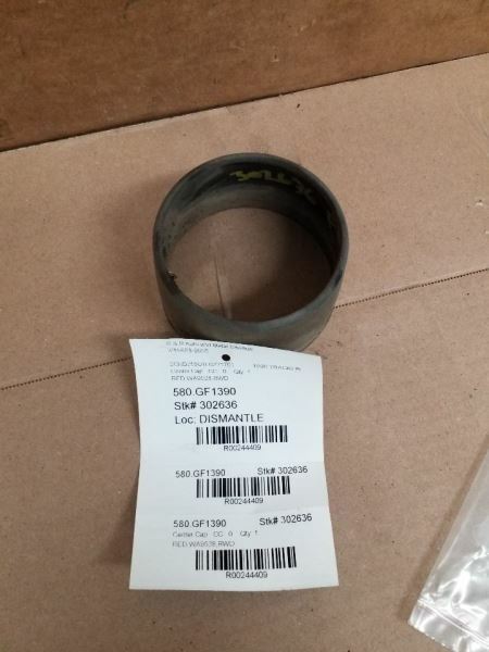 TRACKER 1990 Center Cap Wheel 244409