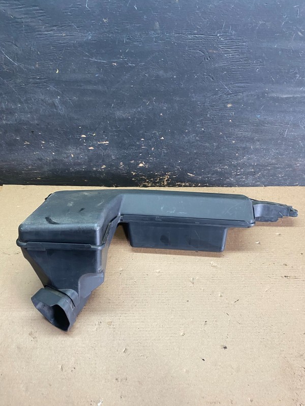 2013-2016 Nissan Pathfinder Upper Air Intake Duct OEM s1318 DG