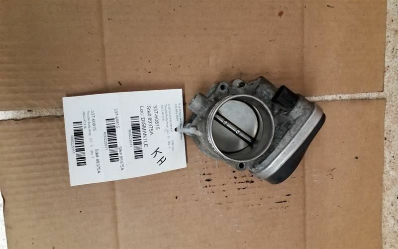 Throttle Body Coupe Fits 01-06 BMW 330i 225911