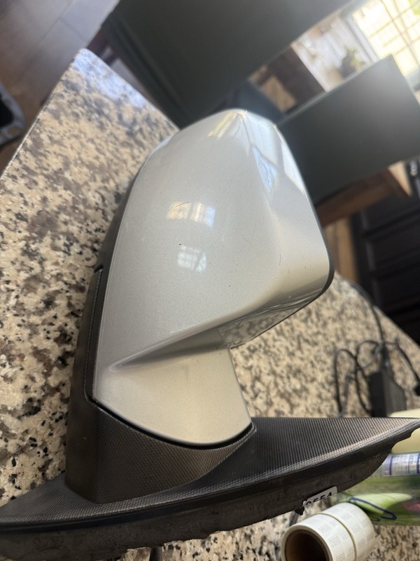 2010-14 GMC TERRAIN Right POWER Door Mirror OEM: 22818289 SILVER Passenger