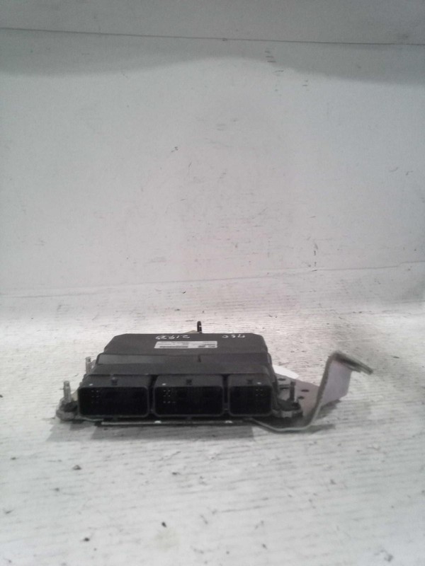 2022 Mitsubishi Outlander Engine Control Module ECM AX000059 61K Miles