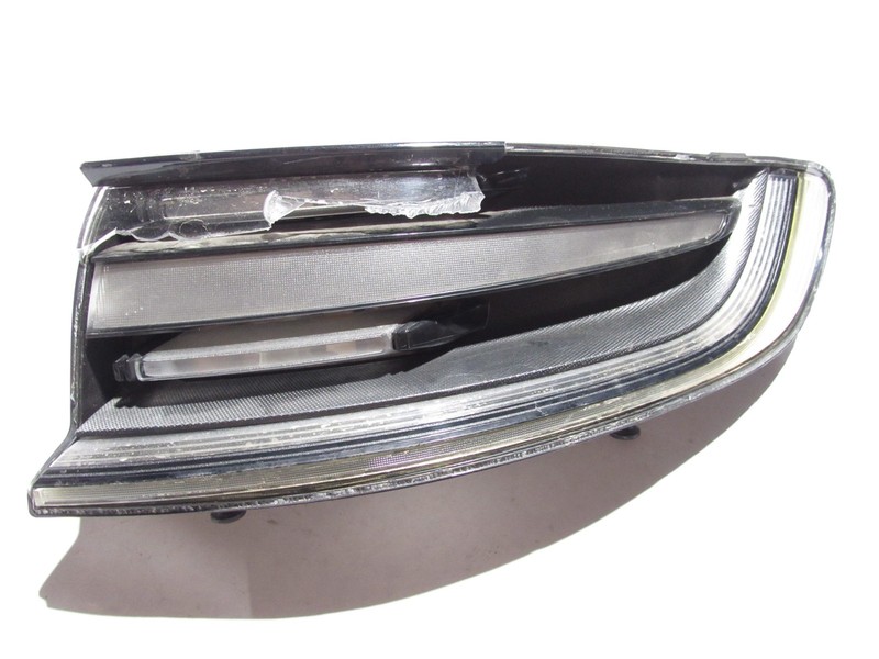 Porsche Macan 2020 Rear Right Pass Quarter Outer Taillight Light Lamp 19-23 ;:Y