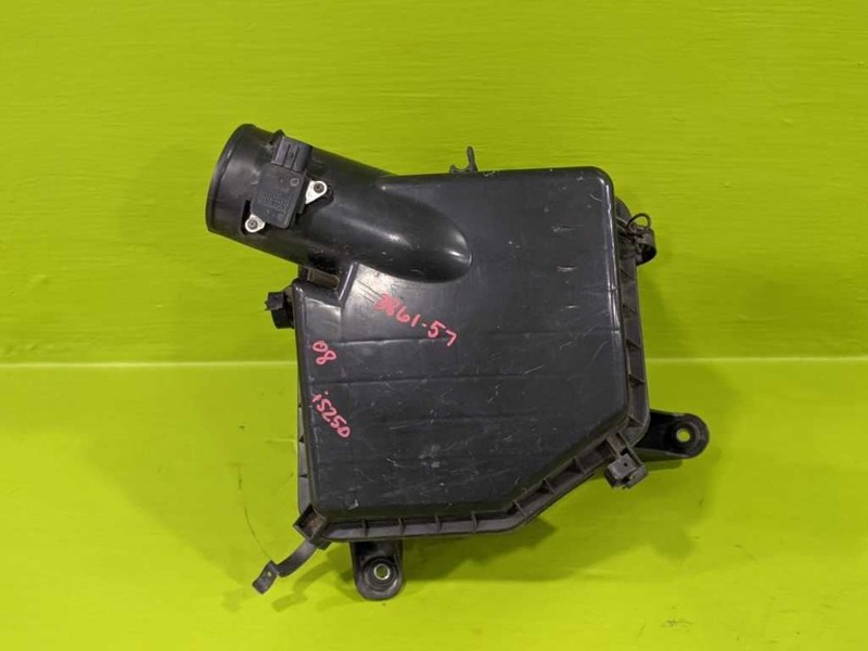 06 07 08 09 10 11 12 13 IS250 AIR CLEANER BOX OEM 3861-57