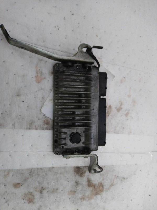 2013 Toyota Camry Engine Control Module ECM OEM 8966106K90 135K Miles