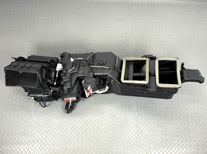 ✅ 13-24 RAM 1500 2500 3500 OEM HVAC AC HEATER BLOWER MOTOR HOUSING BOX CORE 64K