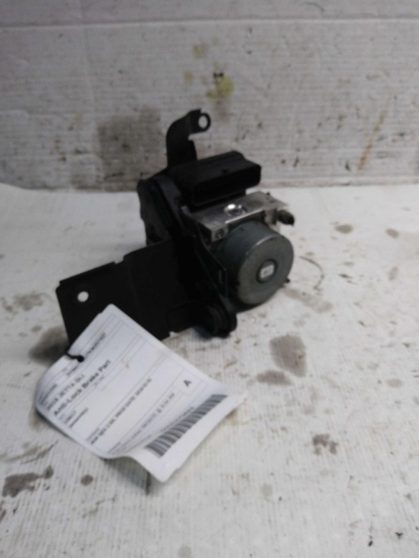 Used ABS Pump and Motor Assembly fits: 2019 Volkswagen Jetta gli assembly Grade