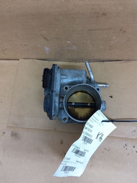 Throttle Body Throttle Valve Assembly 3.3L VIN W Fits 04-10 HIGHLANDER 264252