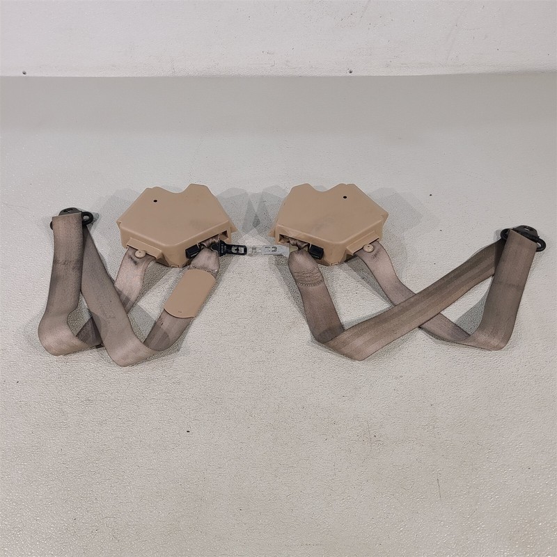 90-96 Corvette C4 Seat Belt Retractors Left Right Pair Coupe Aa7408