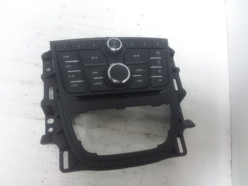Radio Control Panel Without Navigation Fits 12-17 VERANO 22871095