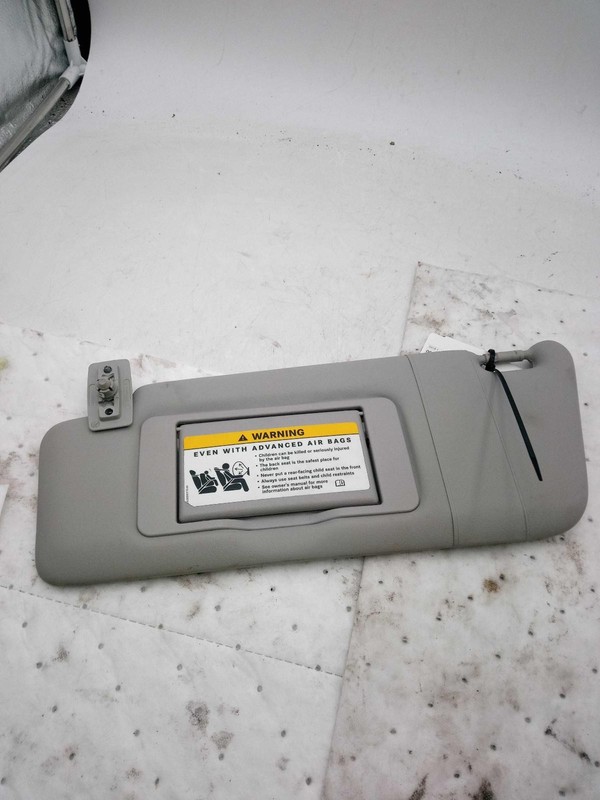 2007 Mercedes C-Class Black Sun Visor OEM Used - 66K Miles, 4DR Sedan