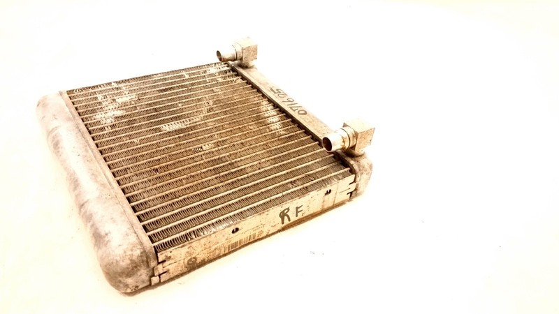 09-19 BMW F01 F02 750i 550i GT 640i ENGINE OIL COOLER RIGHT PASSENGER OEM 071625