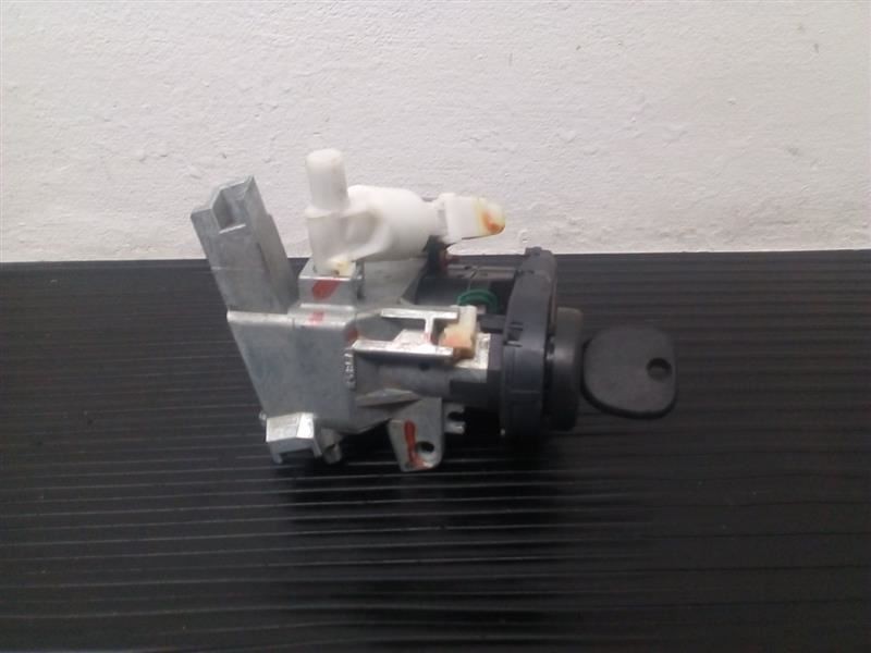 06-16 Chevrolet Impala Key Ignition Immobilizer (On Column) OEM 20801540
