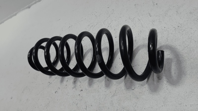 2018-2019 Toyota Camry XSE Rear Coil Spring Left or Right Side OEM