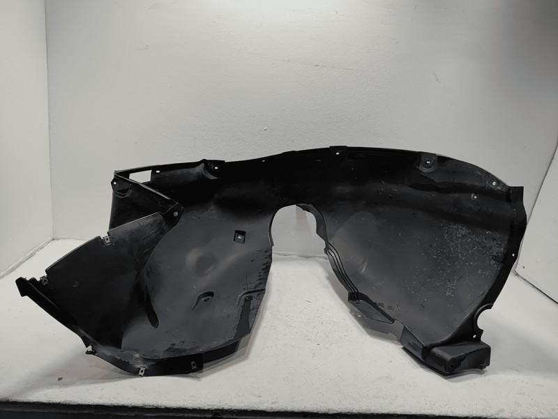 2021-23 Volkswagen Atlas Front Driver Side Fender Liner Splash Shield Guard OEM