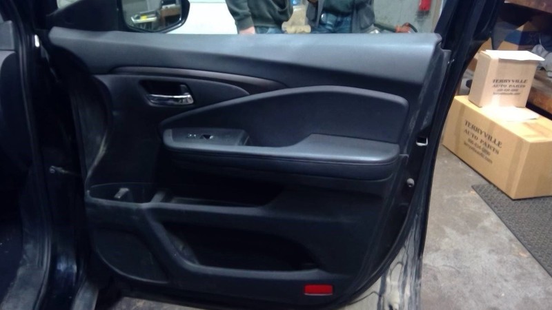PILOT 2020 Passenger Right Front Door Trim Panel 1713921