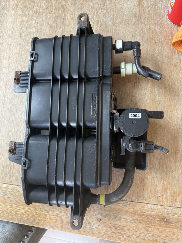 08-09 Lincoln MKZ 3.5L Fuel Vapor Evaporator Emissions EVAP CHARCOAL CANISTER