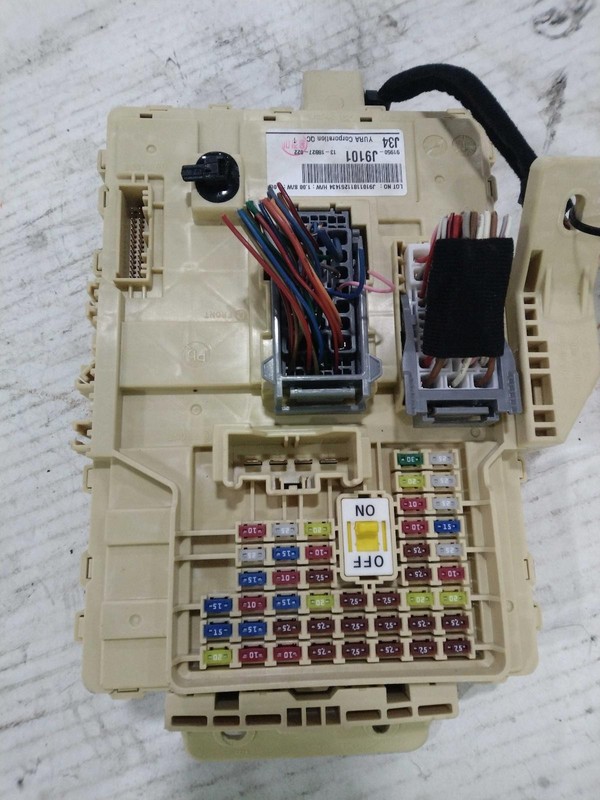 2019 Hyundai Kona Fuse Box Black OEM 6031916 93K Miles Warranty 6 Months