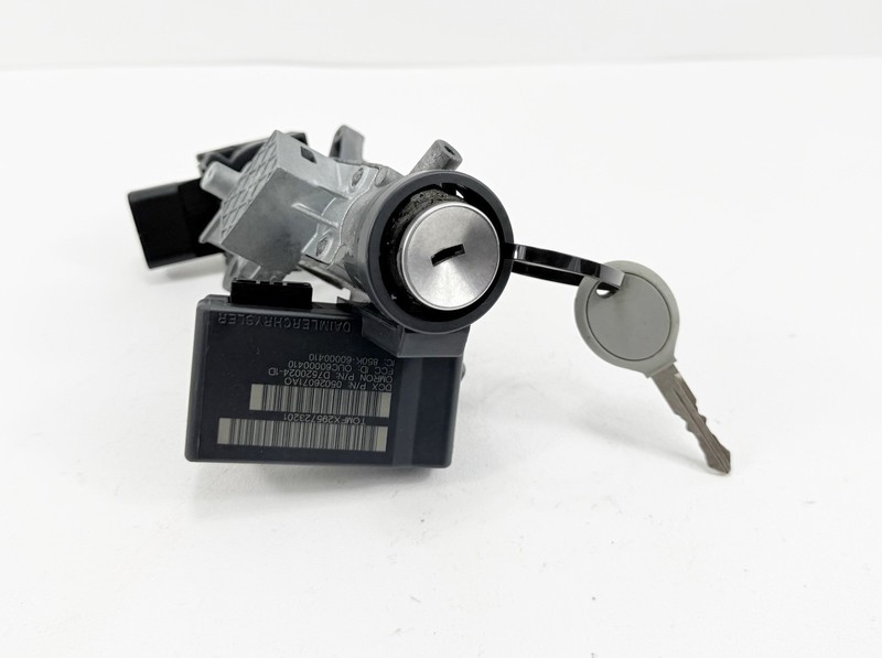 08-12 Jeep Liberty Ignition Lock Cylinder Immobilizer 05026071AO w/ Key & VIN