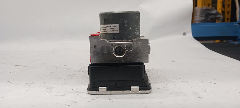 18-'21 GMC TERRAIN ABS Pump Module Assembly w/pre-crash system OEM 1 Year Wnty!