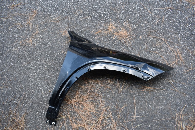 MERCEDES BENZ EQB300 4MATIC FENDER RIGHT SIDE OEM A 243 881 02 00