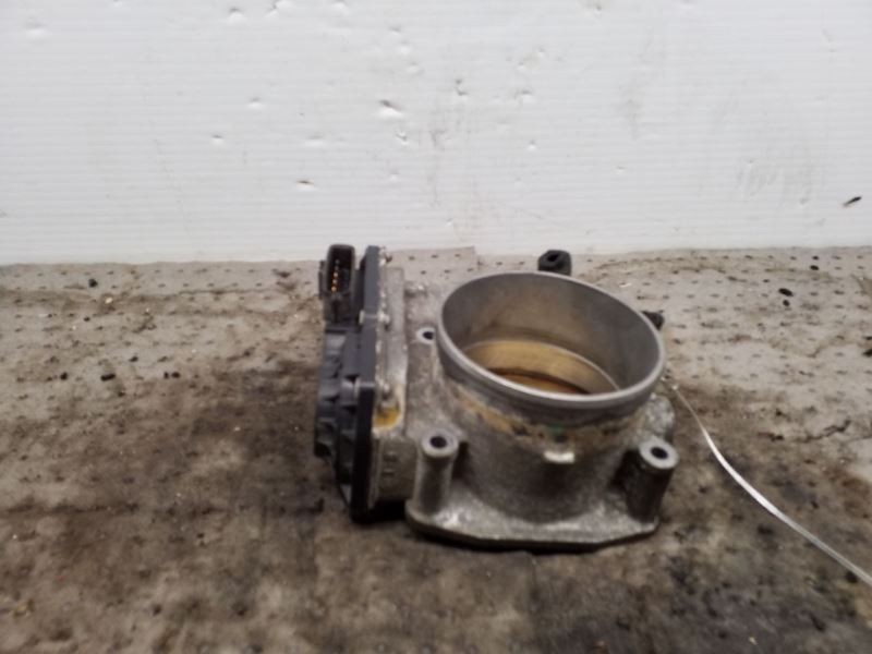 Throttle Body 4.4L Fits 07-09 LR3 727270
