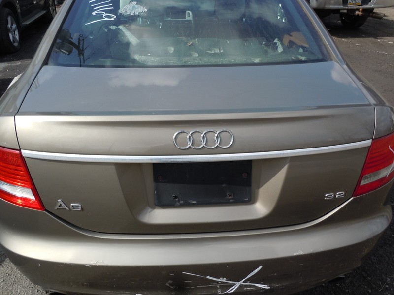2005-2008 Audi A6 Sedan Rear Trunk Deck Lid OEM LY1Q