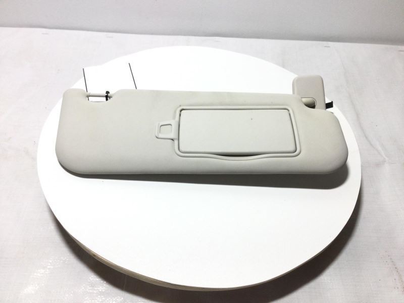 2017-2019 JAGUAR XE RIGHT SUN VISOR GRAY TC:TR01 23125